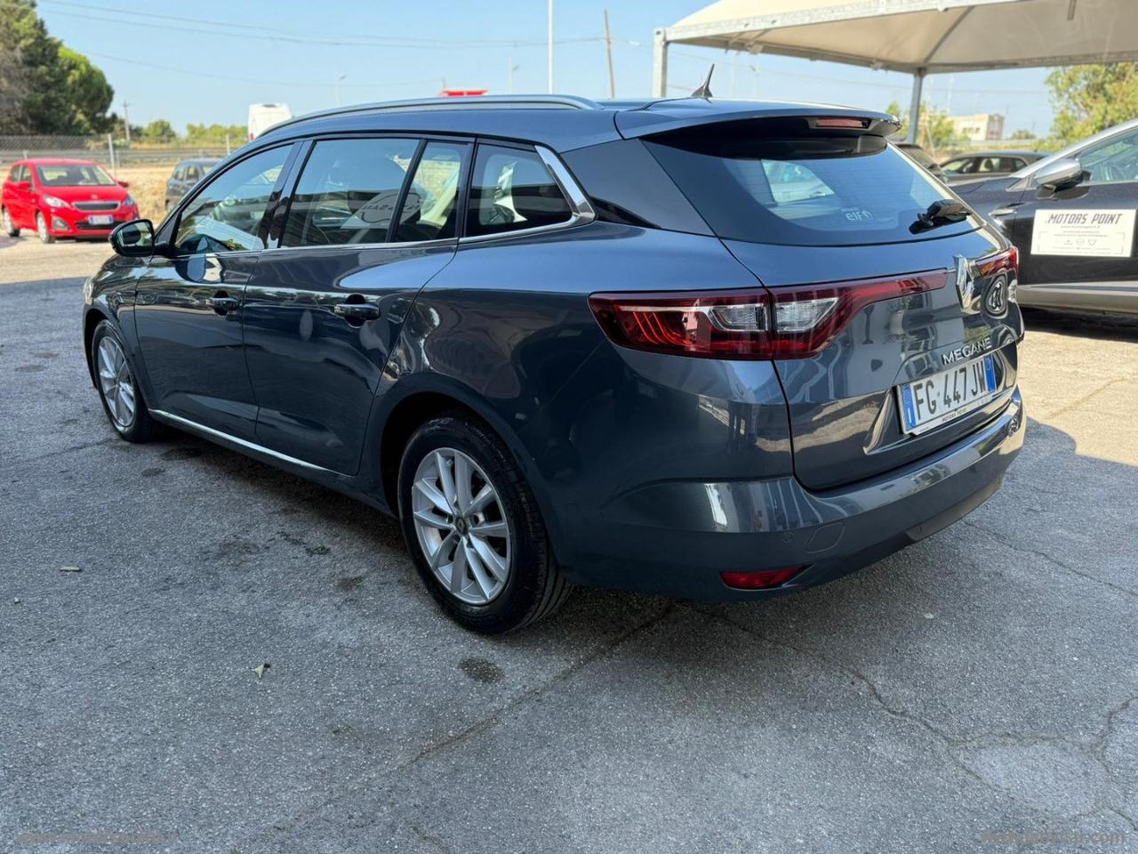 RENAULT Mégane Sporter dCi 8V 110 CV Energy Bus.