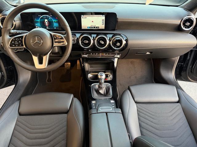 MERCEDES-BENZ A 160 Business Extra (CAR PLAY)