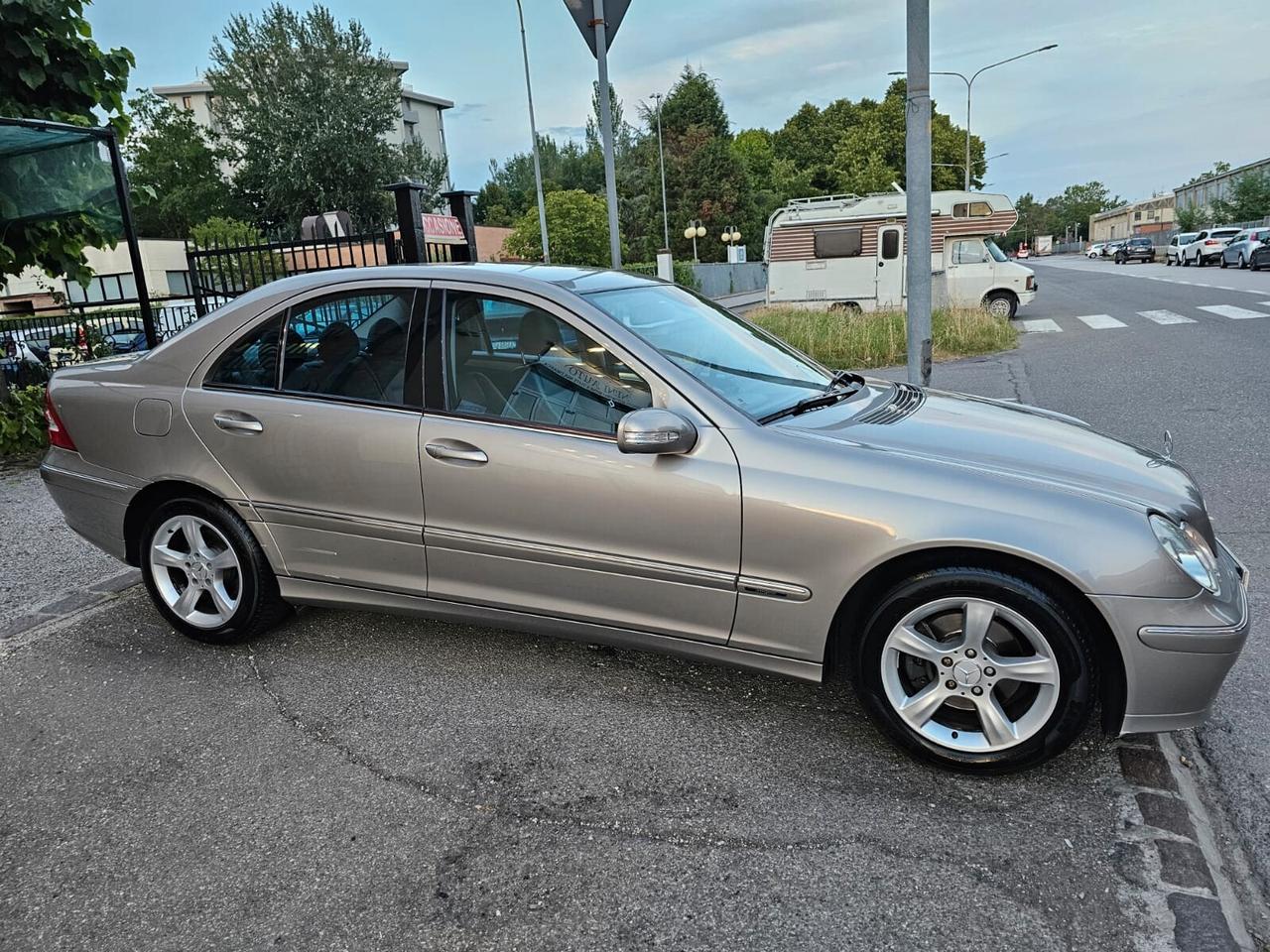 Mercedes-benz C 220 CDI 150cv Avantgarde*Aut*Pelle*Unipro*