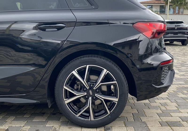 Audi A3 SPB S Line interno ed esterno 2.0 TDI 150CV s-tronic 35