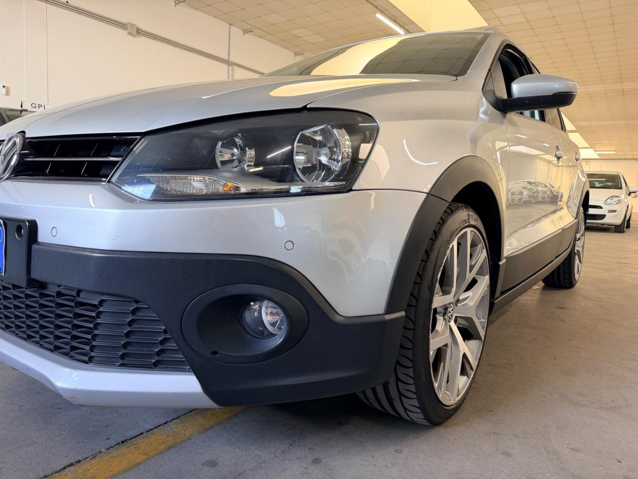 Volkswagen Polo Cross 1.2 TSI DSG BlueMotion Technology
