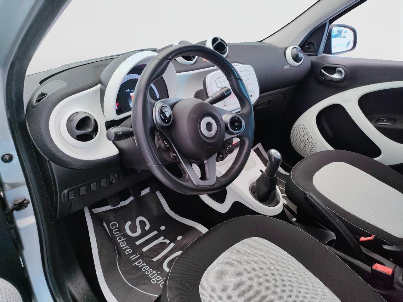 SMART Forfour II 2015 - Forfour 1.0 Passion 71cv