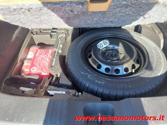 NISSAN Juke 1.6 HEV N-Connecta
