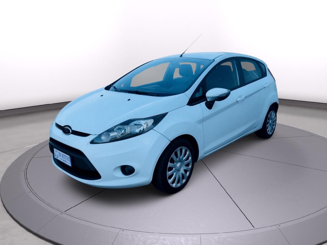 Ford Fiesta 1.4 TDCi titanium anno 2010 neo patentati