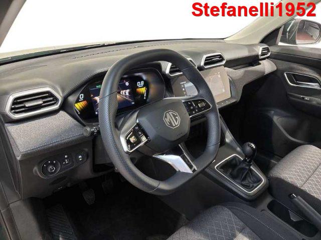 MG ZS NEW 1.5L MT Standard Benzina - British Green - Te