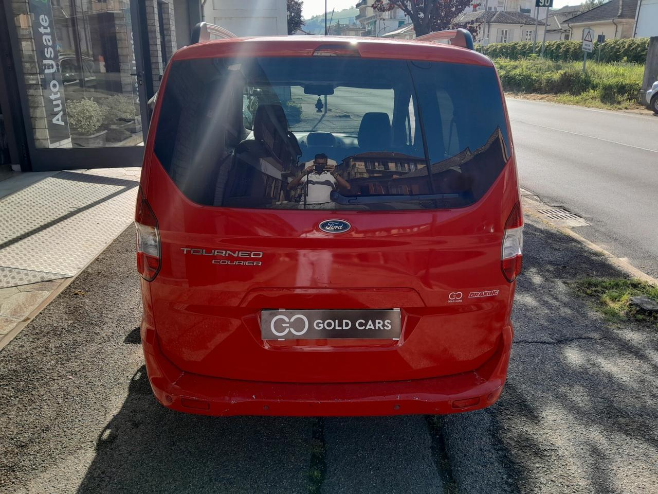 Ford Tourneo Connect autocarro 4 posti