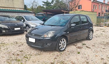 Ford Fiesta 1.2 16V 5p. Ghia OK NEOPATENTATI
