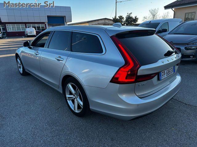 VOLVO V90 V90 2016 2.0 d3 Momentum FP686SV