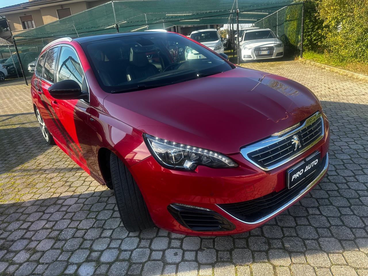 Peugeot 308 BlueHDi 180 S&S EAT6 SW GT
