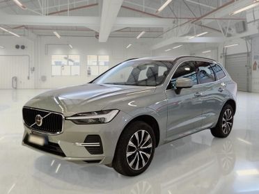 VOLVO XC60 B4 D AWD AUTOMATICO CORE SUV