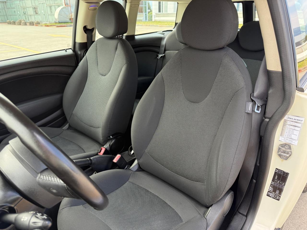 MINI COOPER CLUBMAN 1.6 16V 122CV NEOPATENTATI