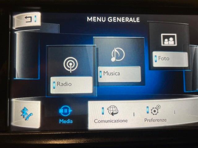 Peugeot 208 1.4 e-HDi 68 CV S&S robotizzato 5 porte Active