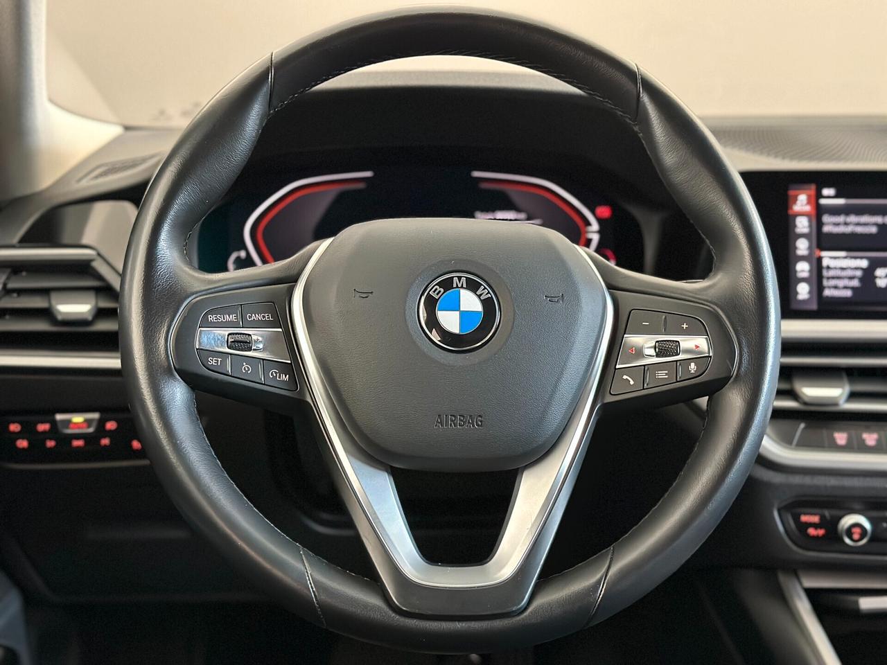 BMW 318d Touring MHEV Business Advantage auto