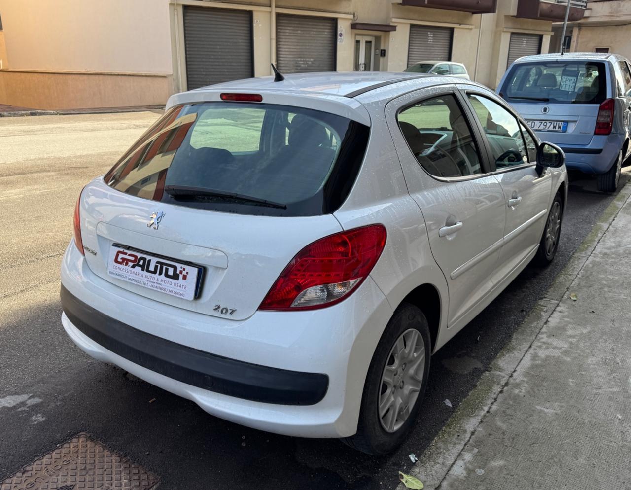 Peugeot 207 1.4 HDi 70CV