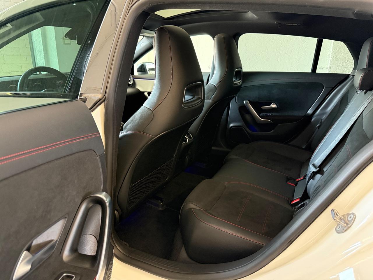 Mercedes-benz CLA 200 Shooting Brake d Premium plus AMG 4matic navi+led+tetto+full