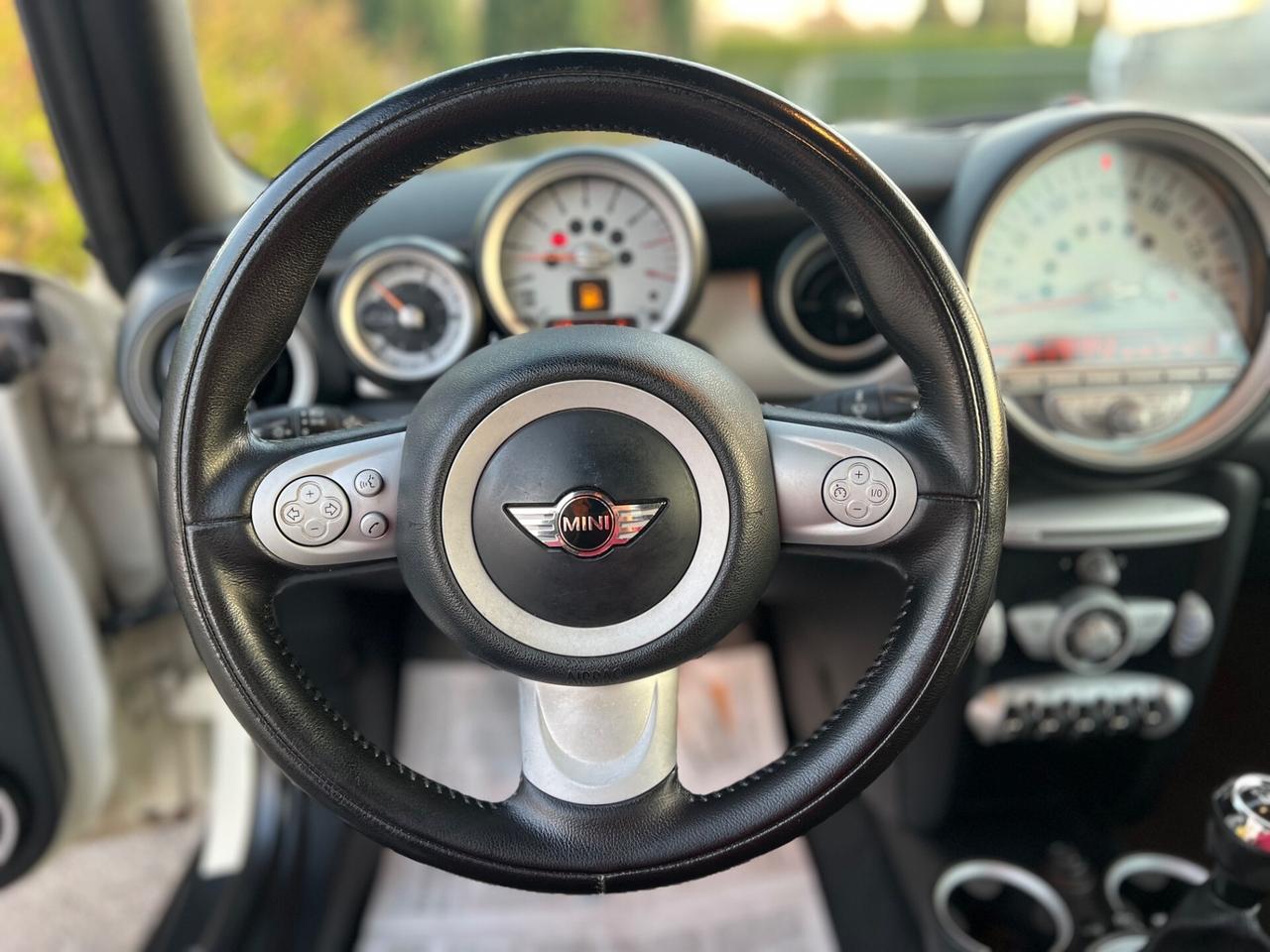 Mini Cooper Cabrio (90kw)