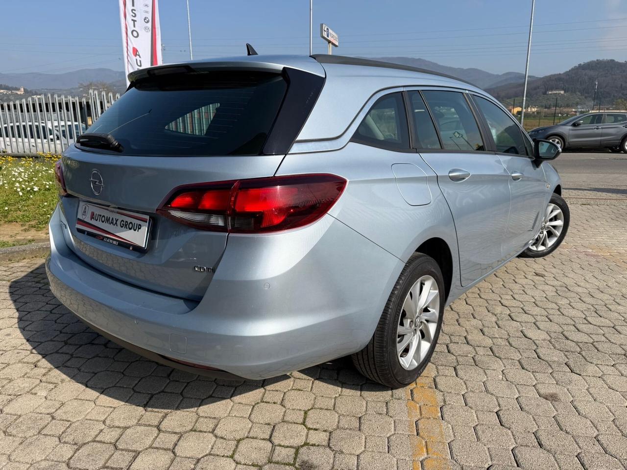 Opel Astra 1.6 CDTi 136CV aut. Sports Tourer Innovation