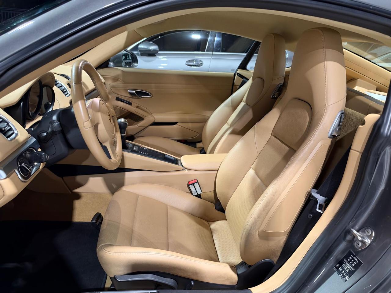 Porsche Cayman 2.7 275cv E6