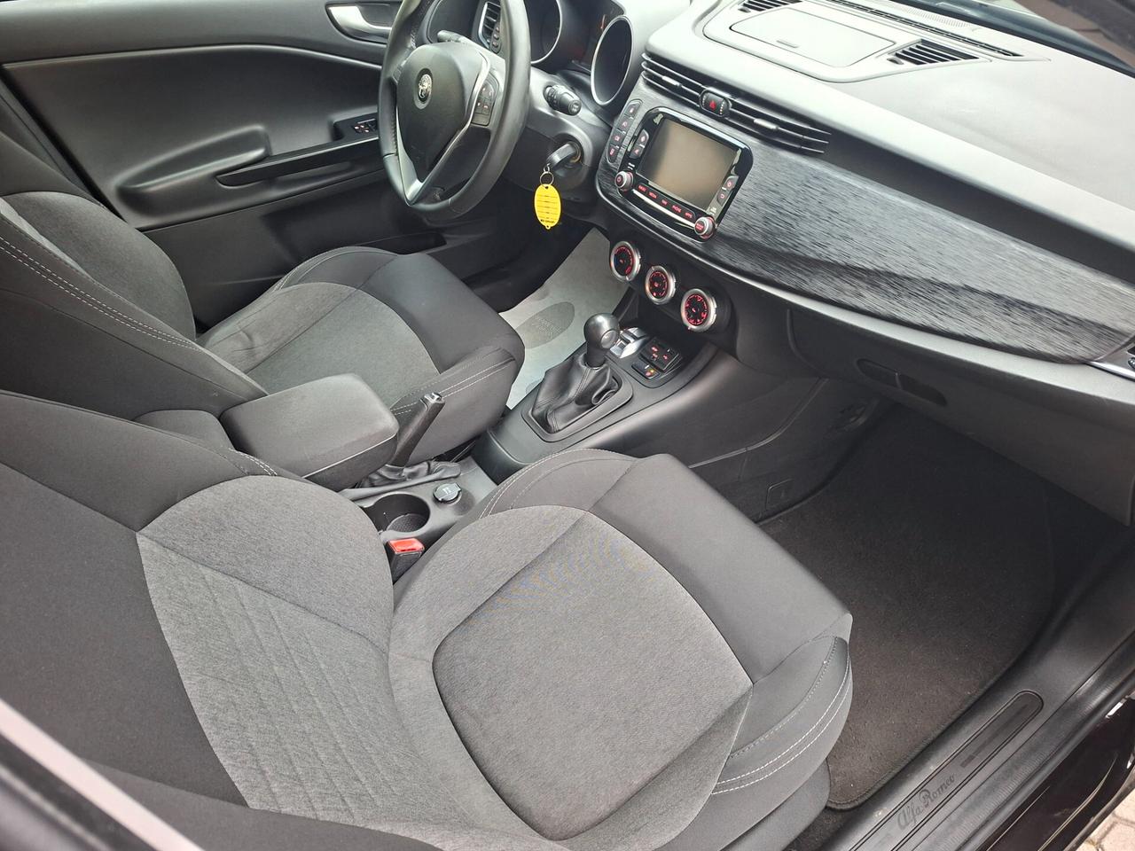 Alfa Romeo Giulietta 1.6 JTDm TCT Super *EURO 6B*