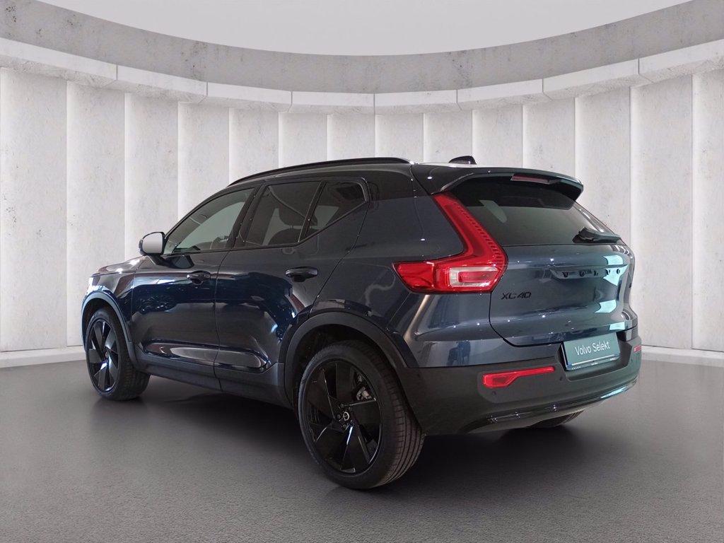 VOLVO XC40 2.0 b3 Ultra Black Edition auto del 2025