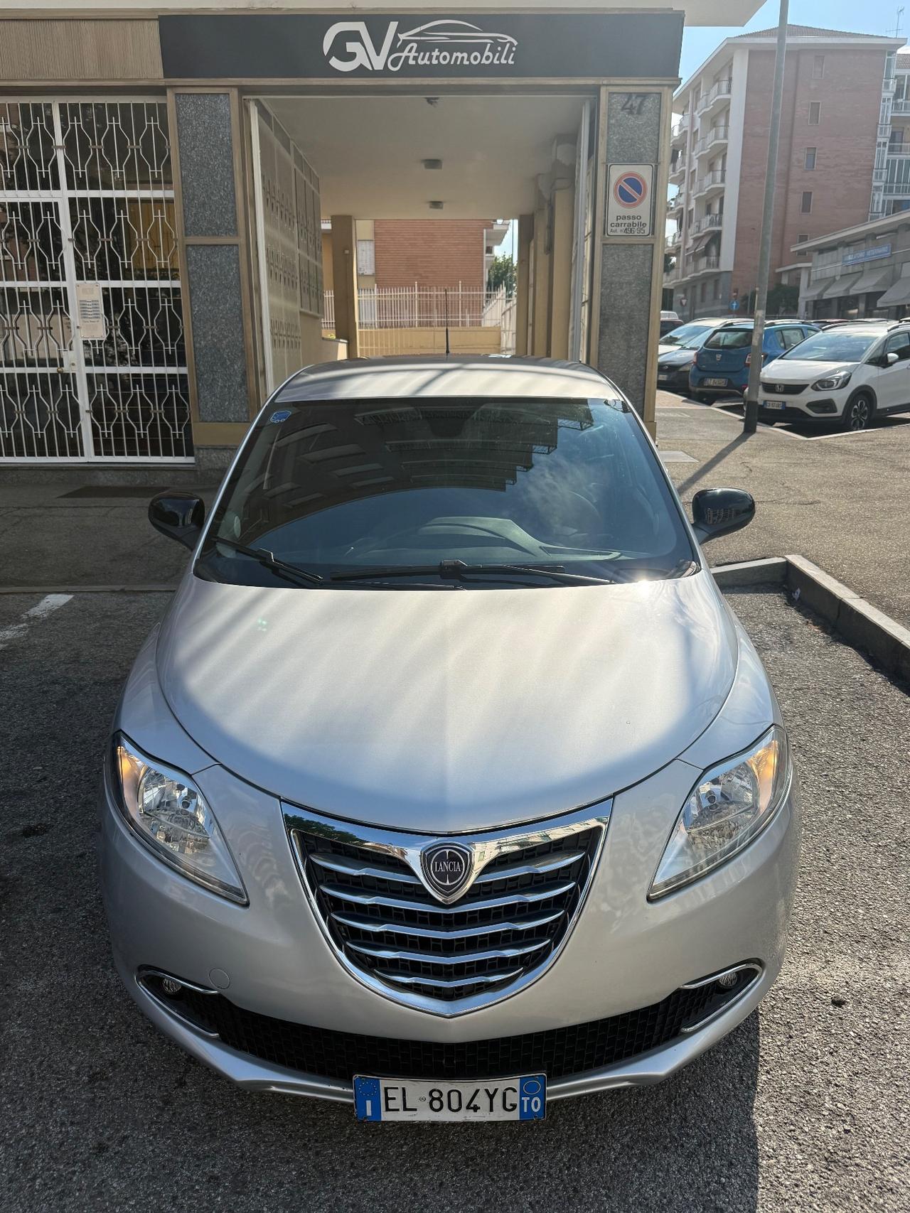 Lancia Ypsilon 1.2 69 CV 5 porte GPL Ecochic Gold