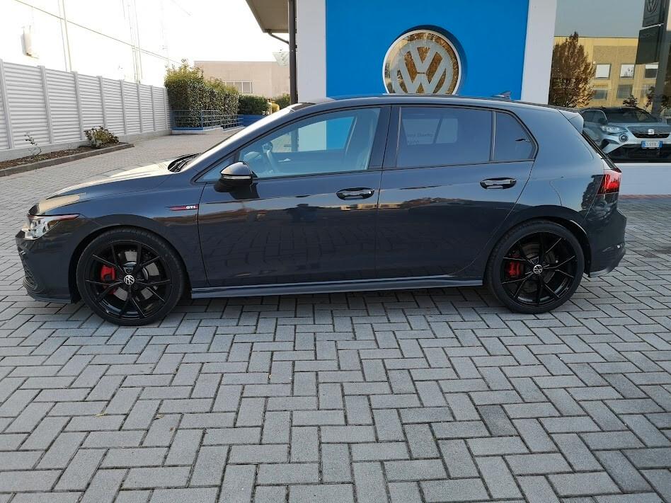 Volkswagen Golf GTI 2.0 TSI DSG IQ LED MATRIX ASSETTO RETROCAMERA CERCHI 19'