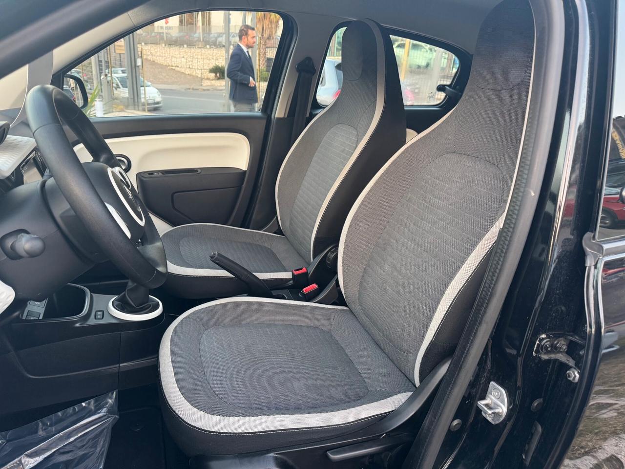 Renault Twingo 1.0cc SCe 65cv Equilibre