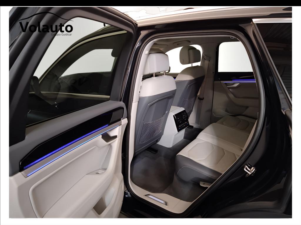 VOLKSWAGEN Touareg III 2018 - Touareg 3.0 V6 tdi Elegance R-Line Exteri