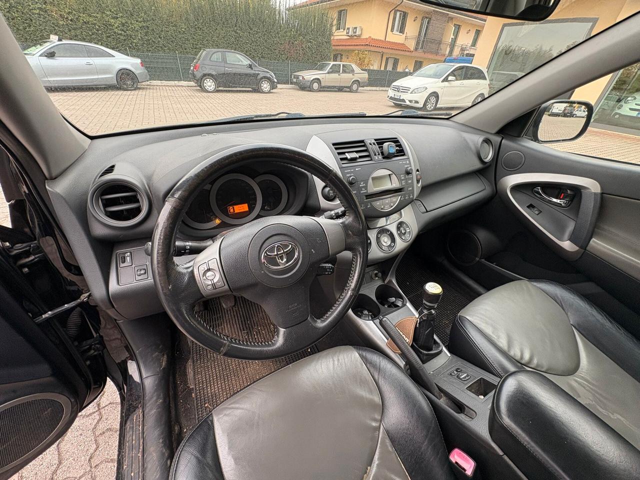 TOYOTA RAV 4 2.2 D INTERNO PELLE GANCIO TRAINO