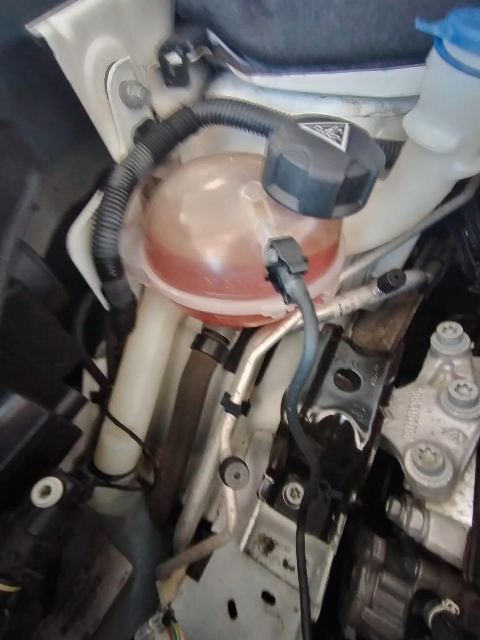 Peugeot 2008 HDI 115.000Km