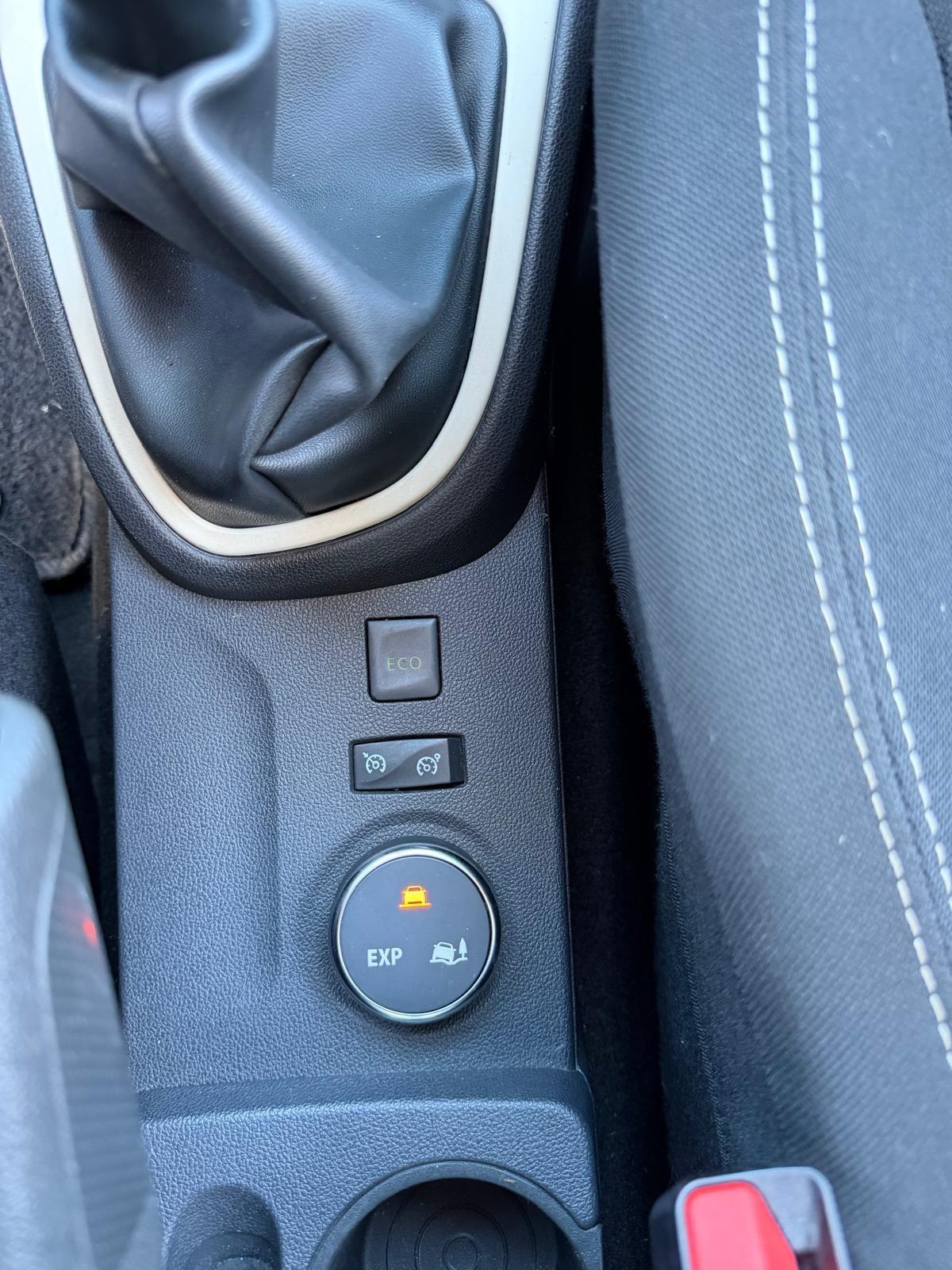 Renault Captur TCe 100 CV Intens