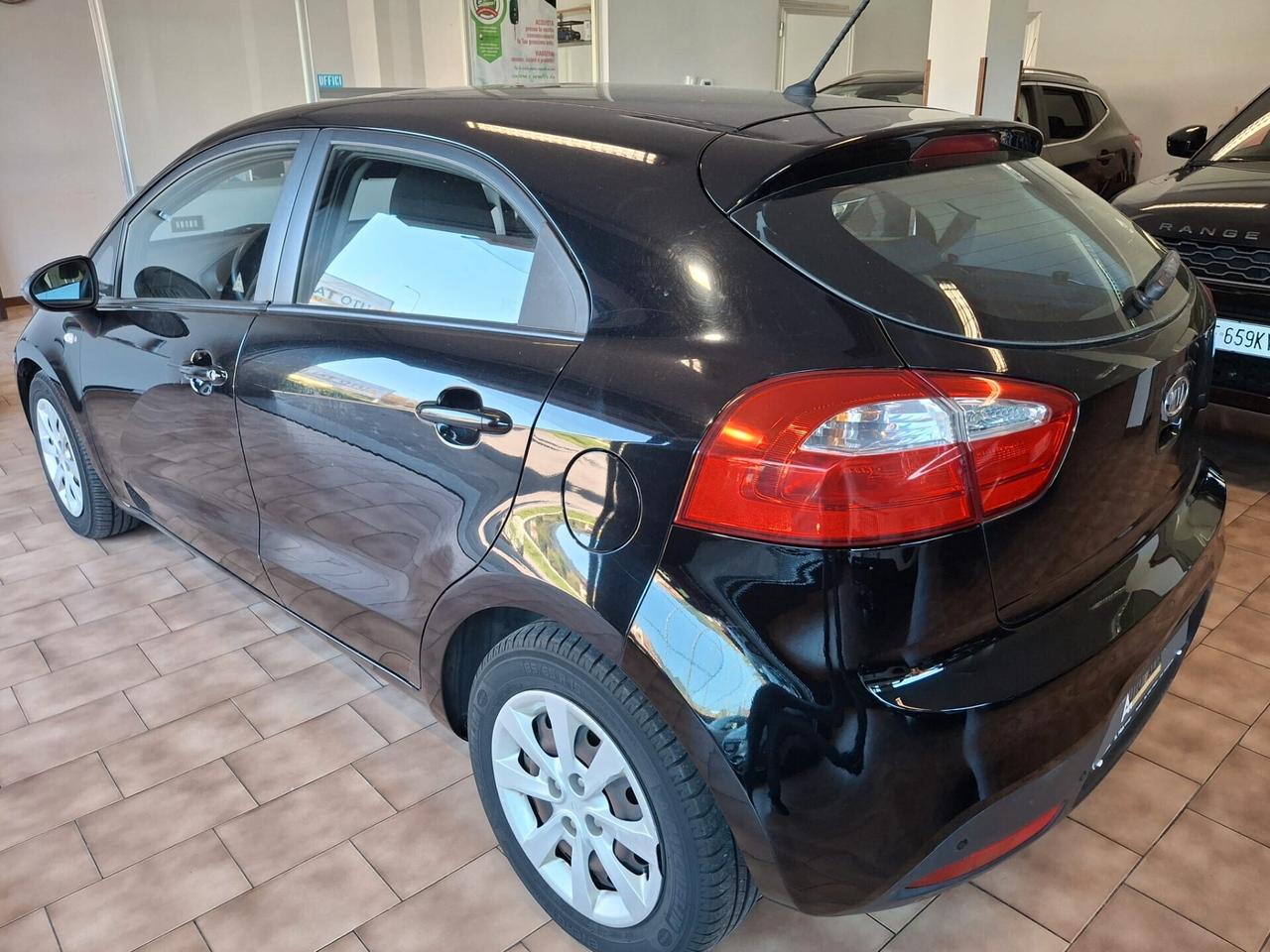 Kia Rio 5p 1.2 EX*NEOPATENTATI