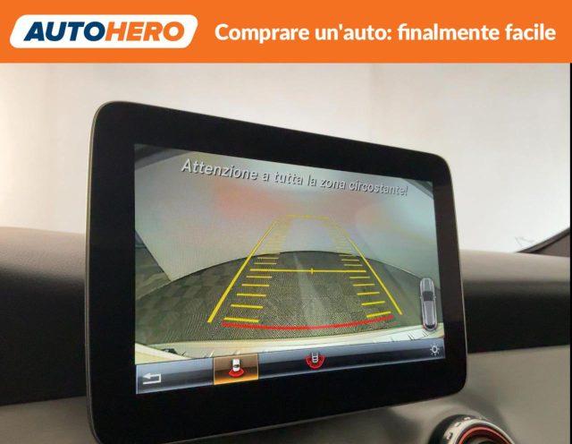 MERCEDES-BENZ GLA 200 d Automatic 4Matic Premium