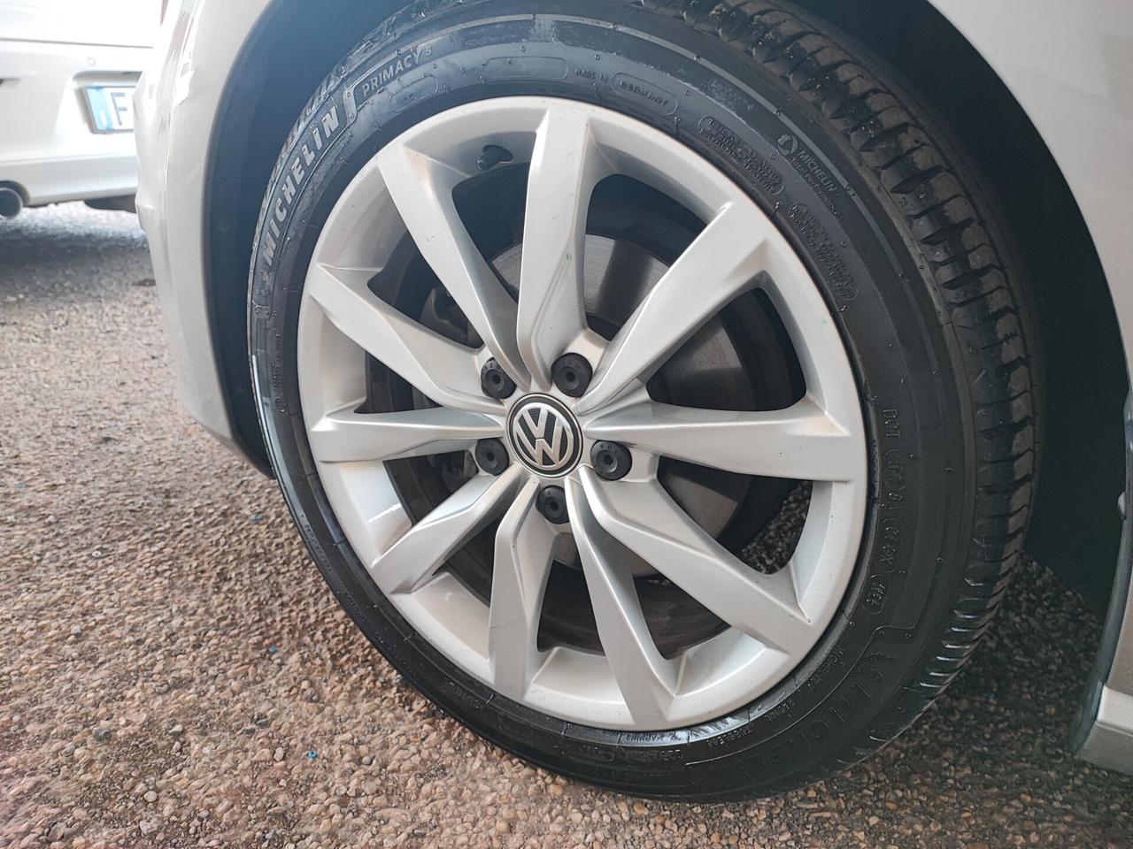 Volkswagen Golf 1.4 TSI 140 CV 5p. Highline BlueMotion Technology