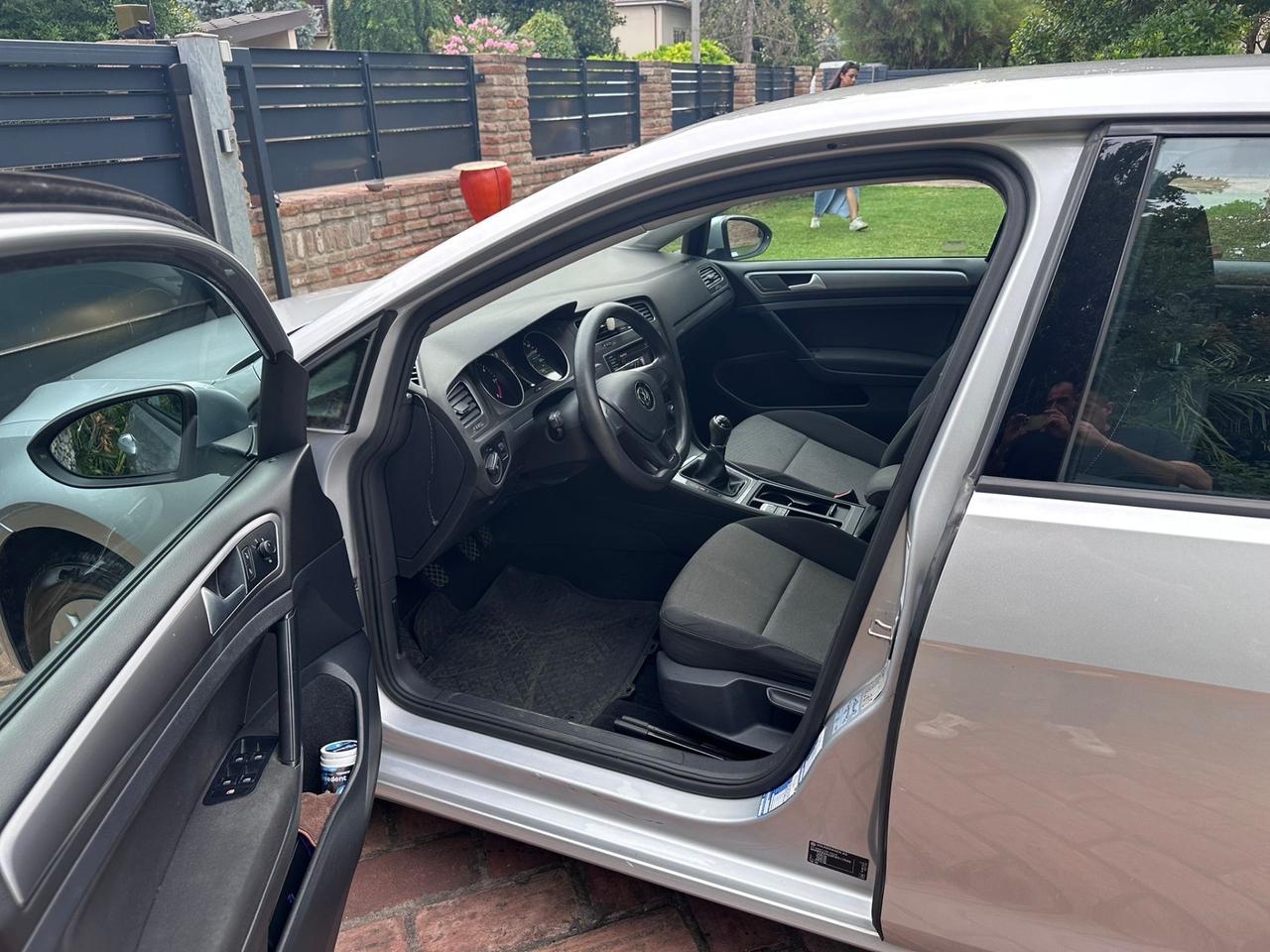 Volkswagen Golf Business 1.6 TDI 5p. Highline BlueMotion Technology