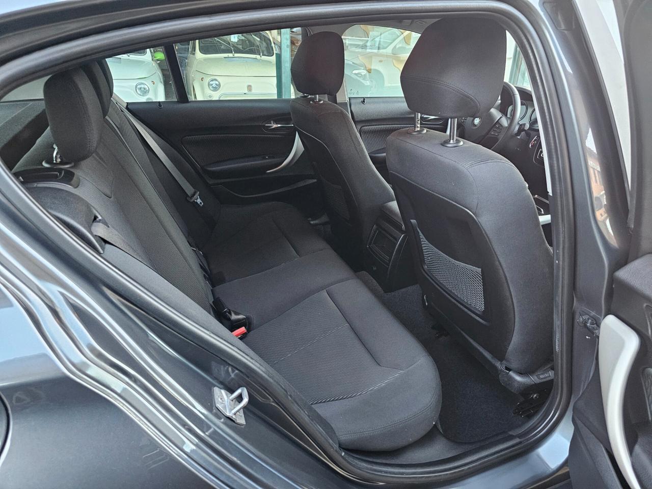 Bmw 118d 5p. Business