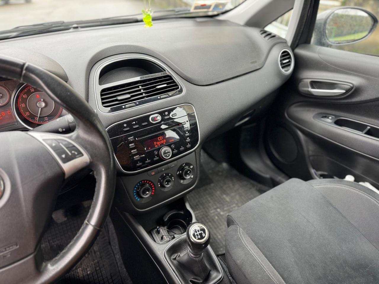 Fiat Punto Lounge 1.4 Natural Power #9240