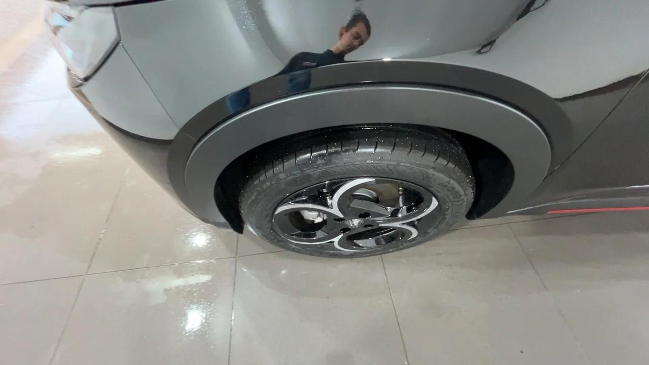 Alfa Romeo Junior Speiale 1.2 145 CV Hybrid