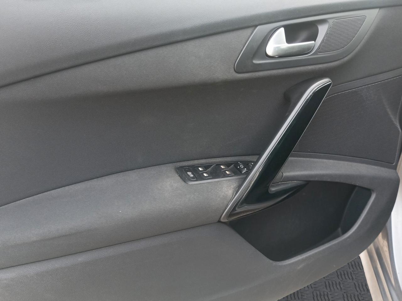 Peugeot 508 BlueHDi 120 EAT6 S&S SW Business