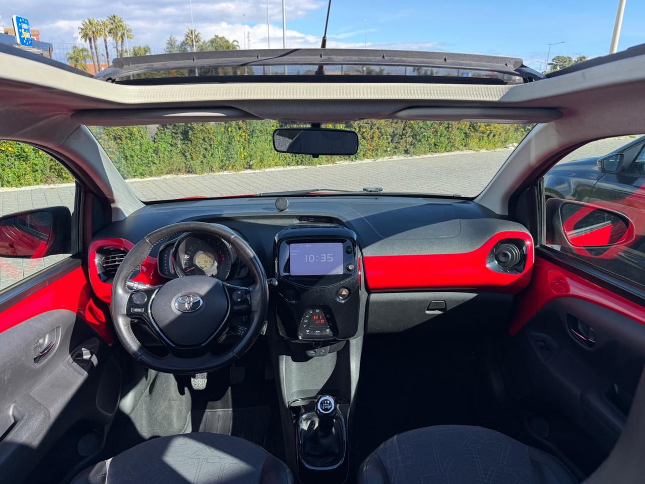 Toyota Aygo 1.0 VVT-i 69 CV 5 porte x-wave