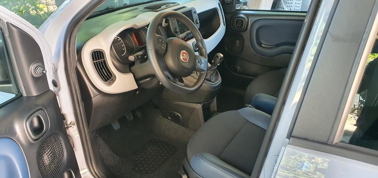 Fiat Panda 1.0 FireFly S&S Hybrid City Cross