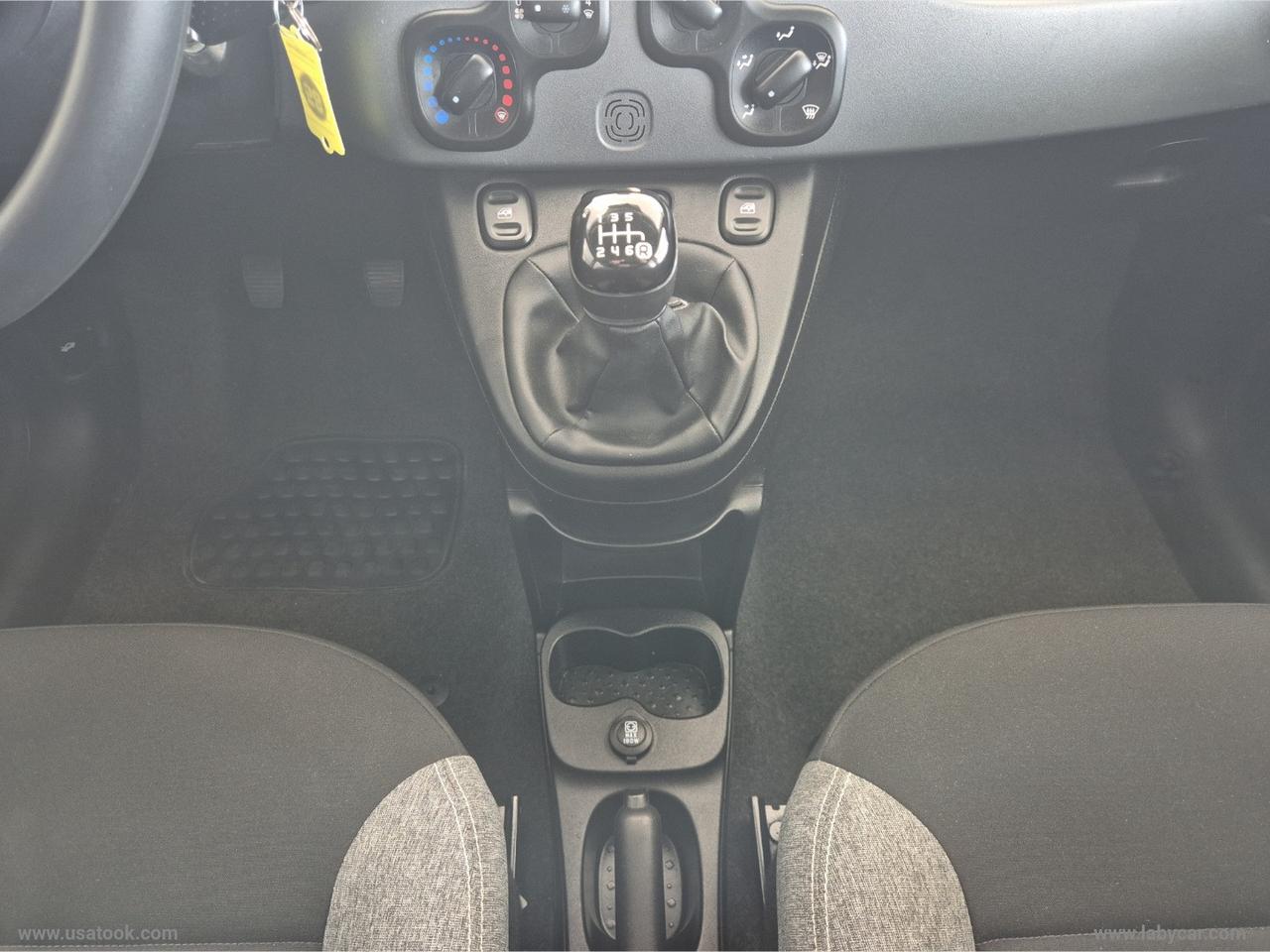 FIAT Panda 1.0 FireFly S&S Hybrid City Life TUA A € 9.950 CON USATOOK PLUS