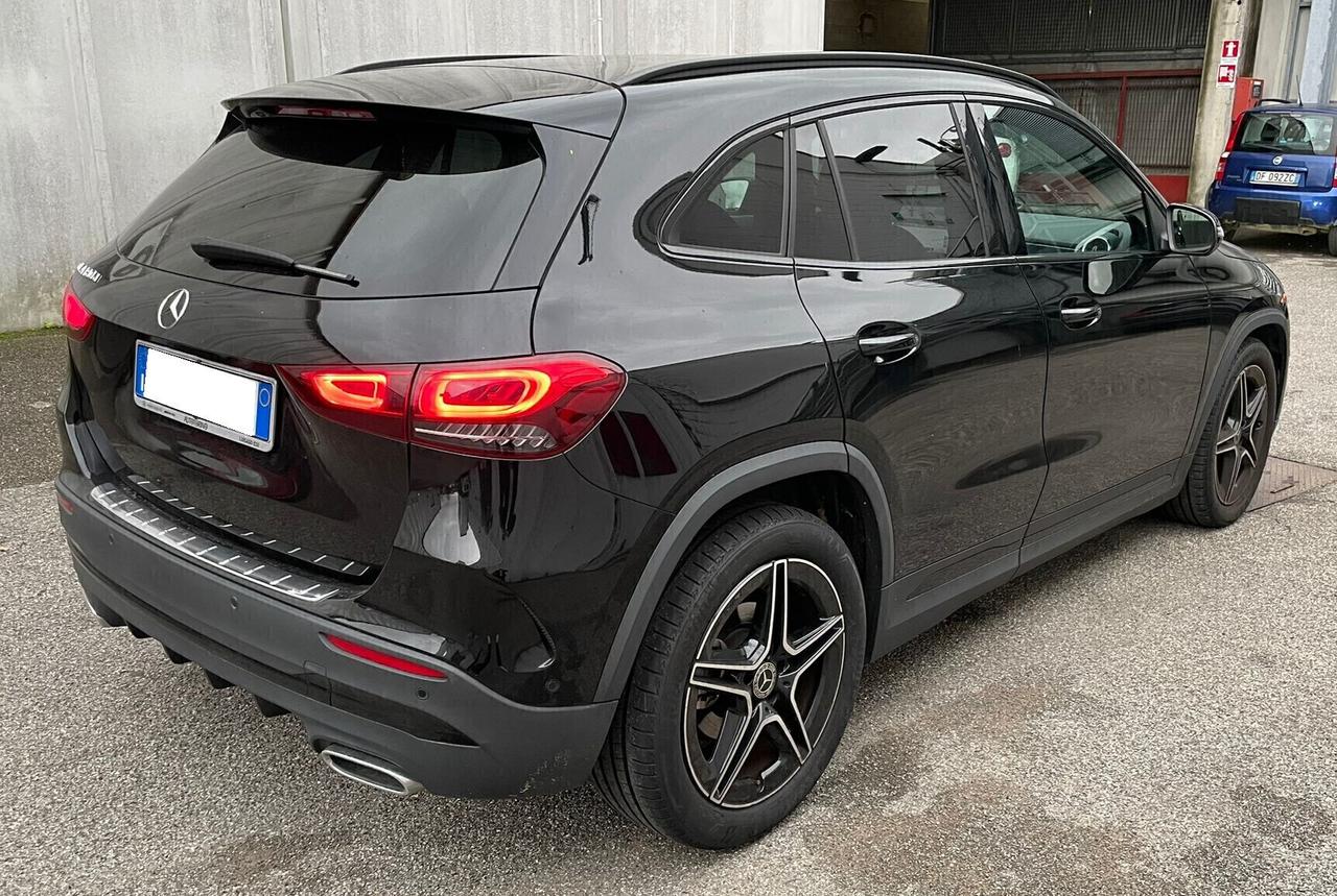 MERCEDES GLA 180d AUTOMATIC PREMIUM