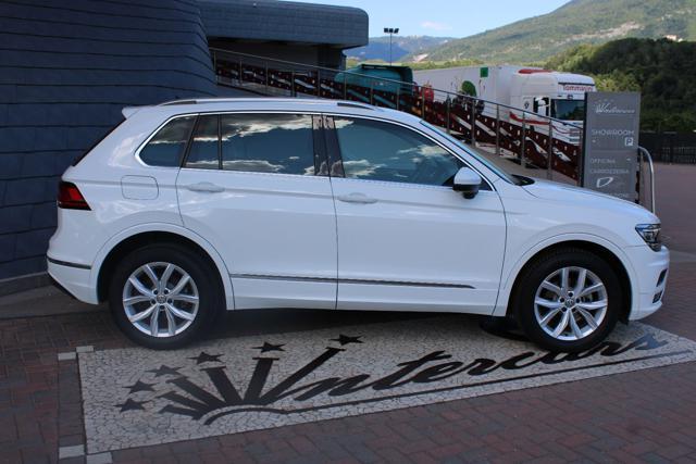 VOLKSWAGEN Tiguan 2.0TDI 4MOTION LED-KAMERA-18"