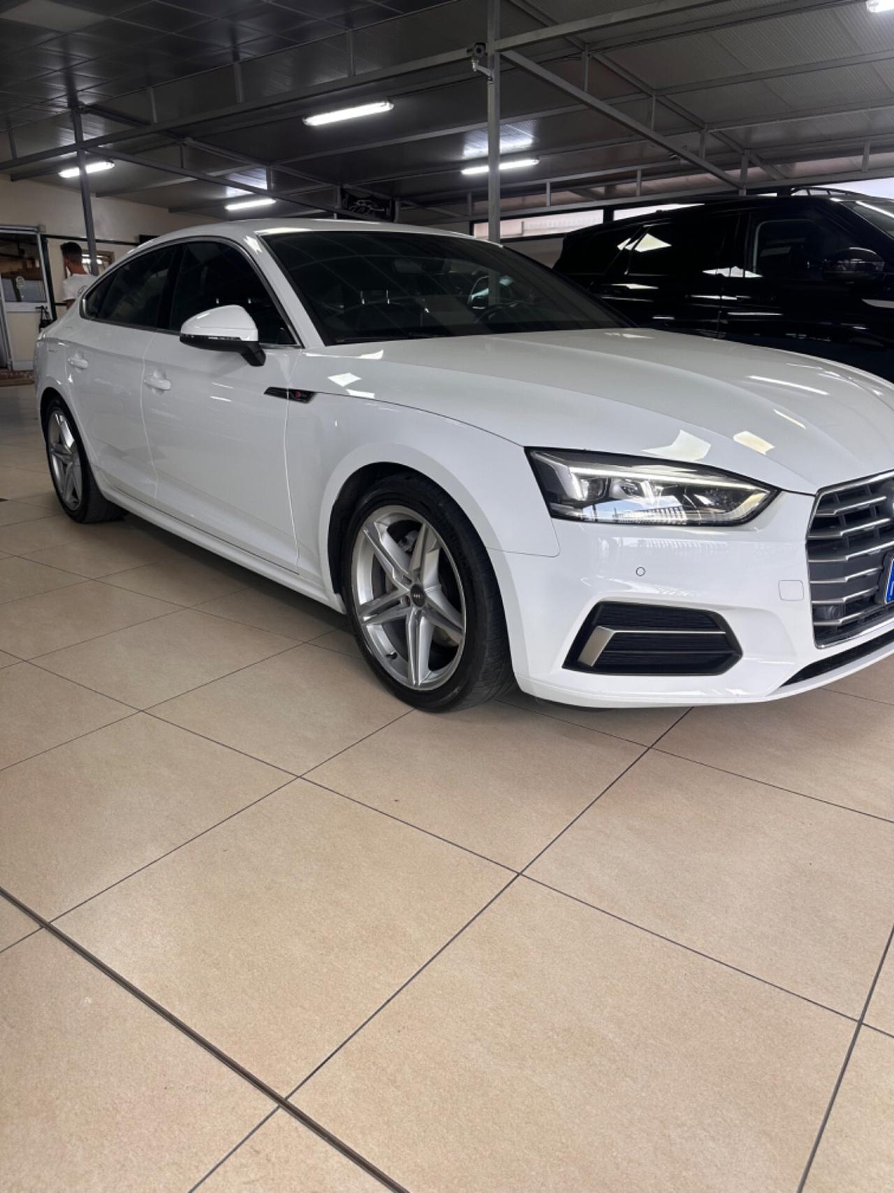 Audi A5 SPB 40 TDI S tronic Design 59.000KM