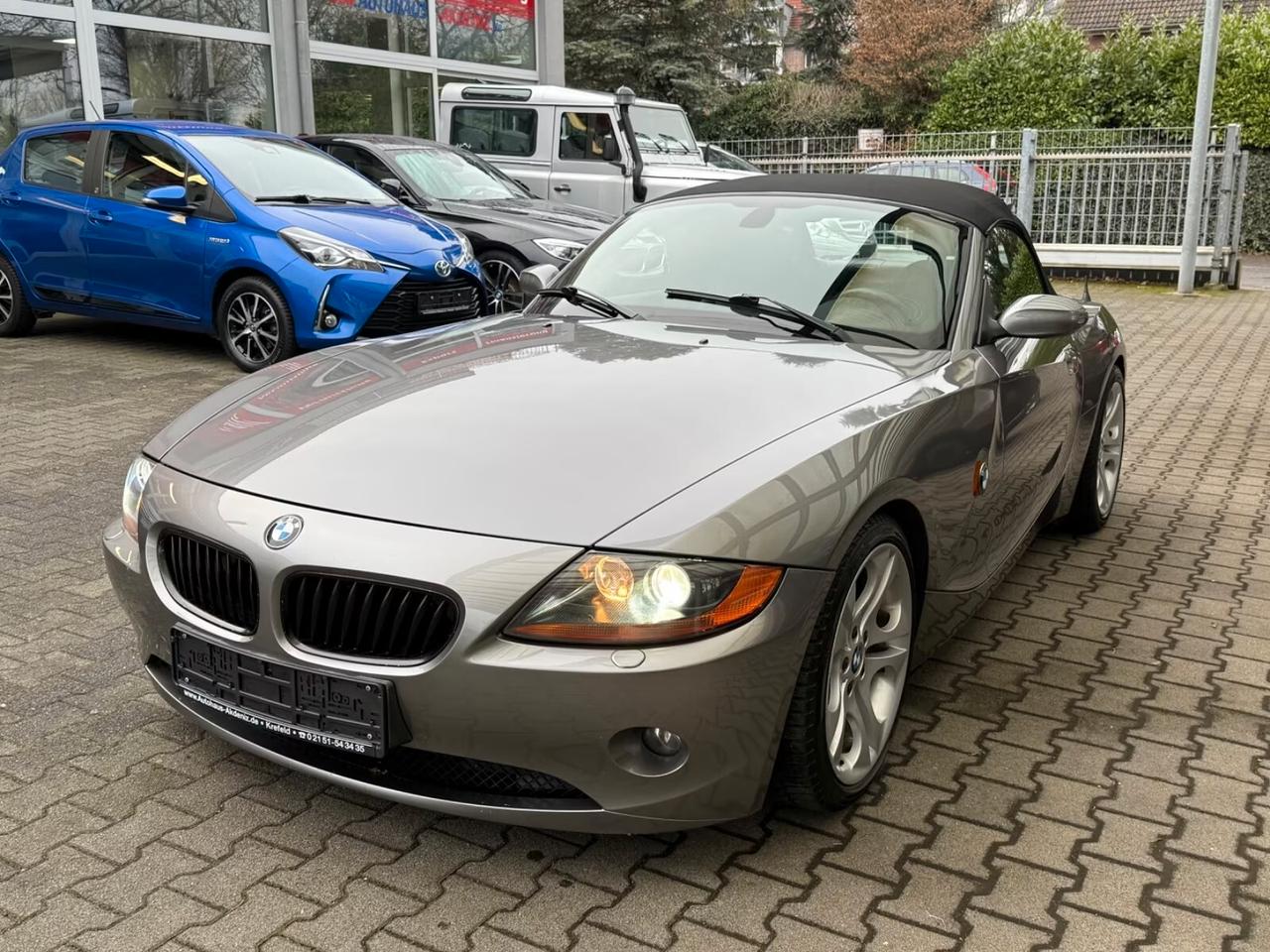 Bmw Z4 2.5i Roadster Aut.|PELLE|BI-XENON