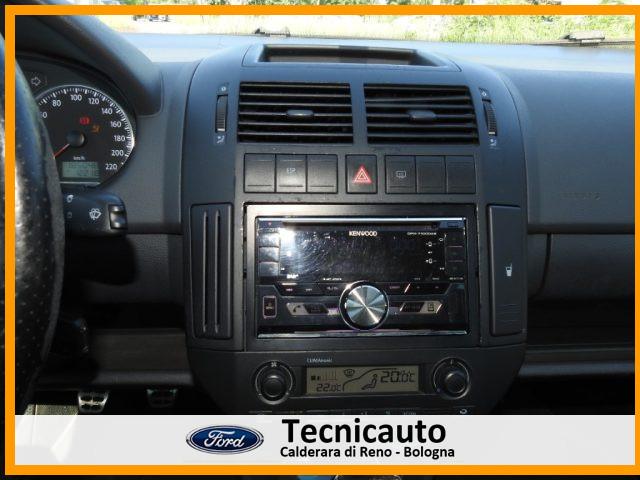 VOLKSWAGEN Polo Cross 1.4/80CV 16V *NEOPATENTATO*