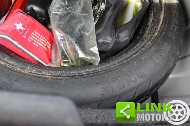 TOYOTA Auris 1.4 D-4D Active