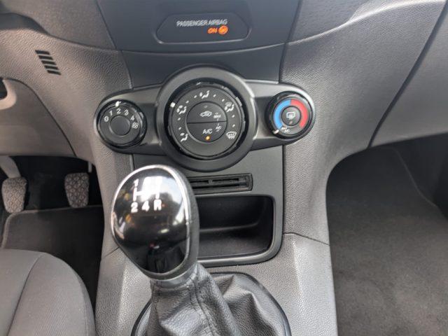 FORD Fiesta 1.4 5p. Bz.- GPL Titanium