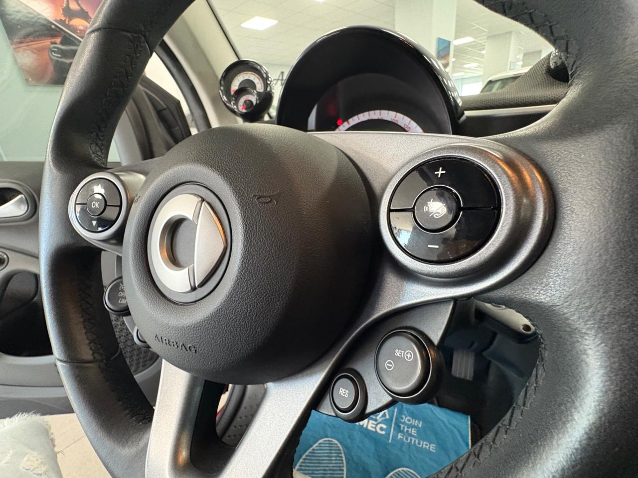 Smart ForTwo Passion 1.0 B 70cv 2018 km 86000
